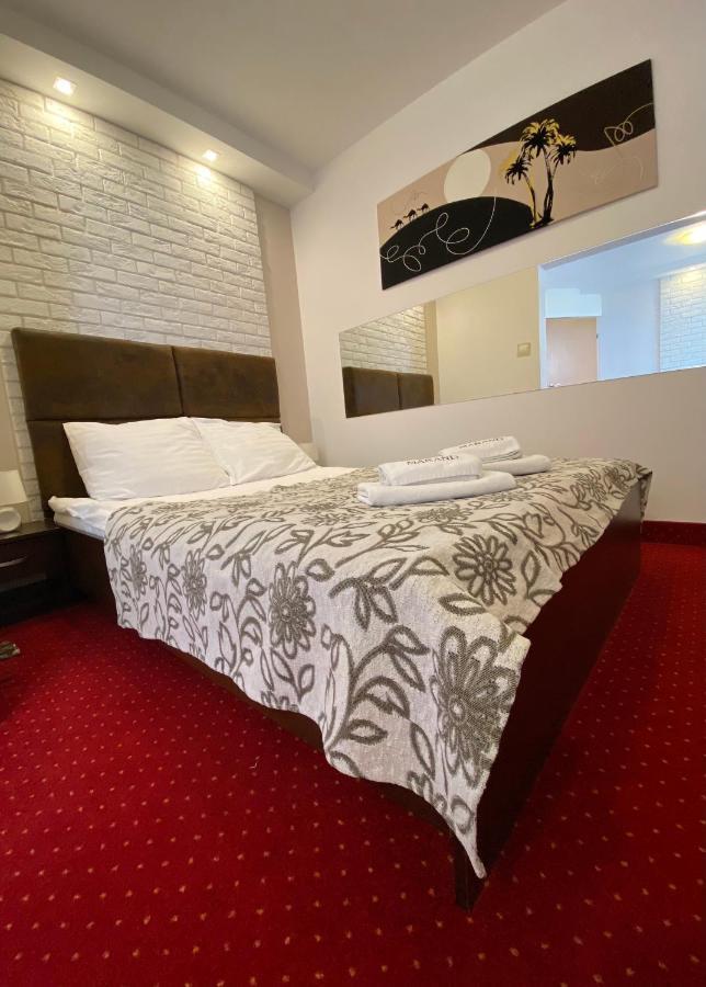 Hotel Marand Zaczernie Eksteriør bilde